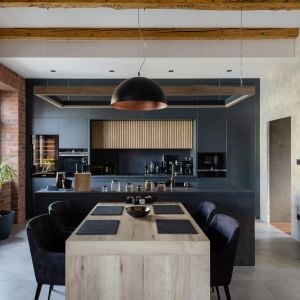 Autor: Tomáš Hejzlar