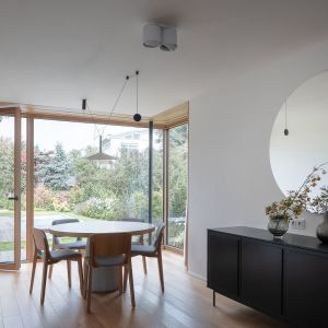 Autorka: Alex Shoots Buildings