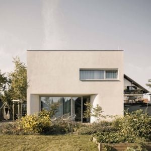 Autor: Alex Shoots Buildings