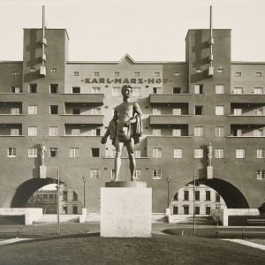 Karl-Marx-Hof. Zdroj: The Stage is Yours