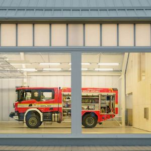 Dolní Jirčany. Autorka: Alex Shoots Buildings