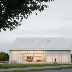 Dolní Jirčany. Autorka: Alex Shoots Buildings