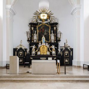 Kostol sv. Juraja v Bobrovci. Autori: Nora a Jakub Čaprnkovci