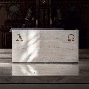 Kostol sv. Bartolomeja v Hniezdnom. Autor: Pavol Mičáň