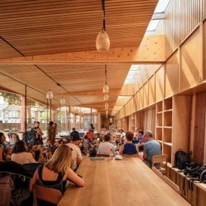 Autor: Jim Stephenson