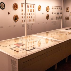 Expozícia Ľudia a mesto. Autorka: Dominika Bolgáčová