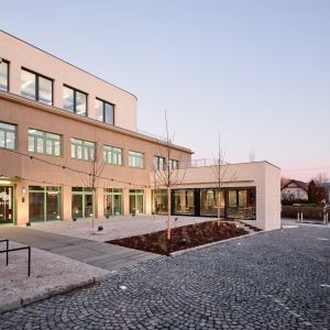 Zdroj: Office roka