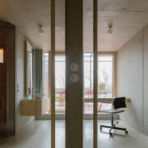 Autorka: Alex Shoots Buildings