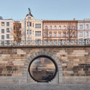 Náplavky. Autor: BoysPlayNice