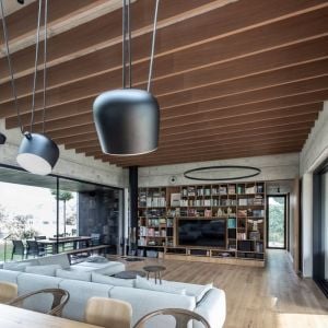 Autori: Maroš Fečík, Filip Kandravý