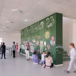 Autor: Alex Shoots Buildings