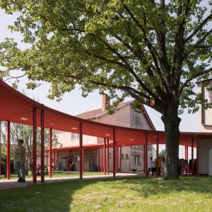 Autor: Alex Shoots Buildings