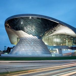 Zdroj: Coop Himmelb(l)au