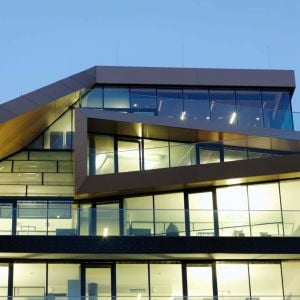 Reiffaisen Finanz Center. Zdroj: PXT