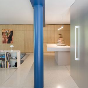 Bývanie v bazéne. Autor: Matej Hakár