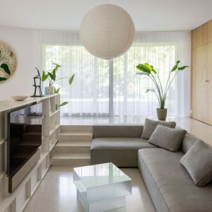 Bývanie v bazéne. Autor: Matej Hakár