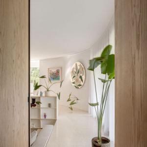 Bývanie v bazéne. Autor: Matej Hakár