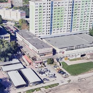 Deštrukcia hanebnej budovy sa má zastaviť. Petržalka chce zakonzervovať objekt Braník 