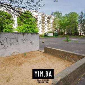 Vnútroblok Narcisová. Autor: Nino Belovič / YIM.BA