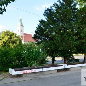 Bratislava je mesto kontrastov, kde sa v blízkosti najvýznamnejších pamiatok nachádzajú úplne zanedbané verejné priestranstvá