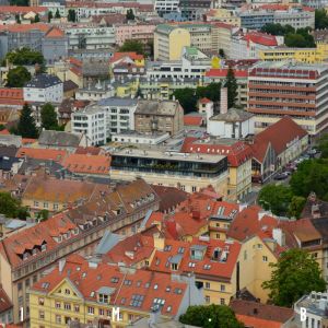 Hustá mestská štruktúra v okolí Dunajskej ulice