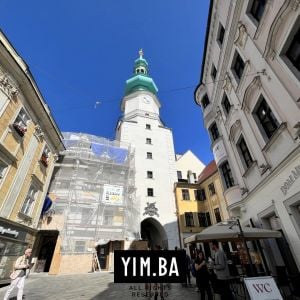Bratislavská legenda je otvorená. Mesto sprístupnilo obnovenú Michalskú vežu