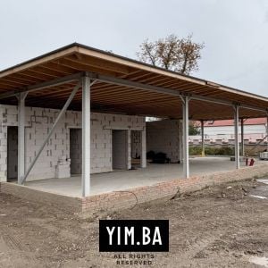 Vstupný objekt. Autor: Adrian Gubčo / YIM.BA