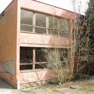 Súčasný stav objektu. Zdroj: Mestská časť Bratislava - Dúbravka