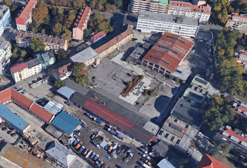 Technický areál na Bazovej - možné sídlo Archívu mesta Bratislavy a MIBu? Zdroj: Google Maps