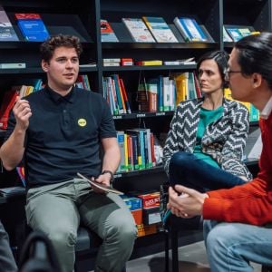 Warm Data Lab prichádza aj do Banskej Bystrice: Príďte sa porozprávať a budovať mosty 